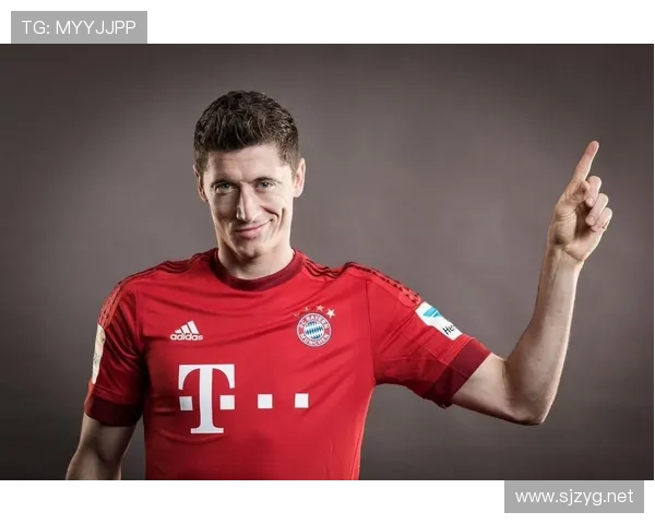 莱万多夫斯基职业生涯关键节点回顾：多特崛起到拜仁封神