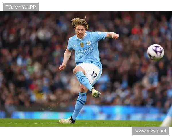 阿尔瓦雷斯 vs 福登:曼城多面手中的战术角色与效率对比 阿尔瓦雷斯 vs 福登:曼城多面手中的战术角色与效率对比