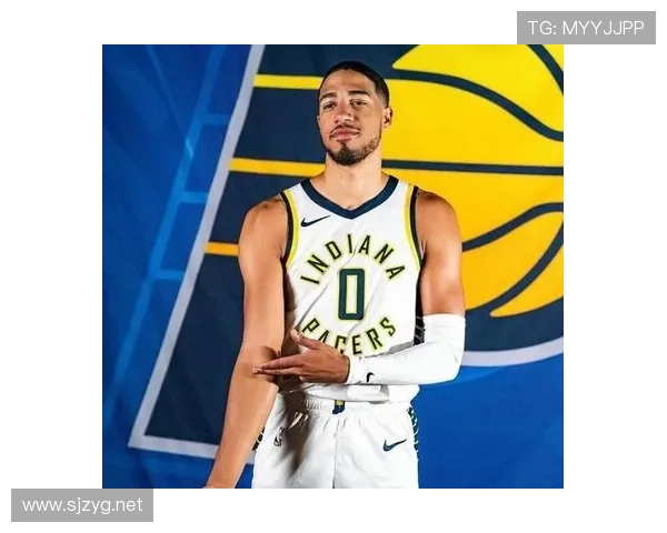 哈利伯顿突破与挡拆配合提升得分效率显著优于队友